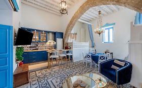 Sun Petradi Tradition & Luxury